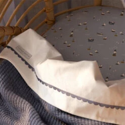 Little Dutch Hoeslaken Ledikant Sailors Bay Blue -Little Dutch little dutch hoeslaken ledikant sailors bay blue 2