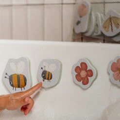 Little Dutch Badspeelgoed Foam Figuren Flowers & Butterflies -Little Dutch little dutch little dutch badspeelgoed foam figure 3