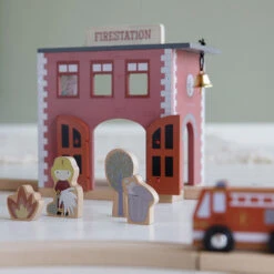 Little Dutch Houten Speelset - Brandweerkazerne -Little Dutch little dutch little dutch houten speelset brandwee 2