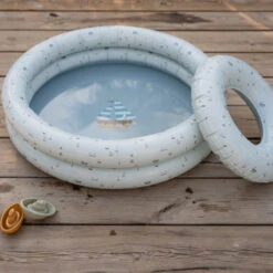 Little Dutch Opblaasbaar Zwembad Sailors Bay 80 Cm -Little Dutch little dutch little dutch opblaasbaar zwembad sail 3